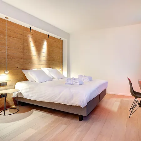 R Experiences 호텔