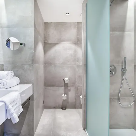 호텔 R Experiences