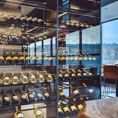 R Experiences Hotel 4*