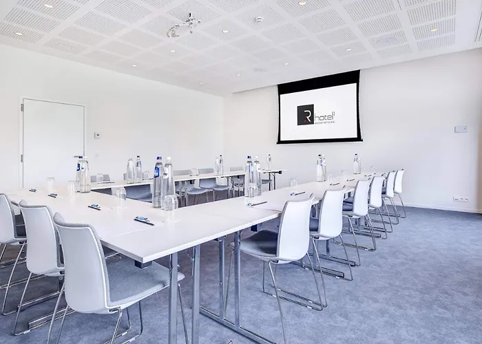 Szálloda R Experiences 4*