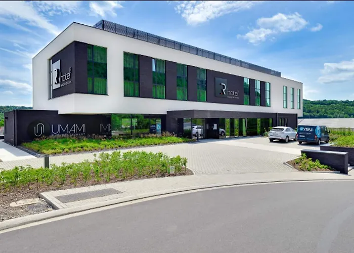 R Experiences Szálloda