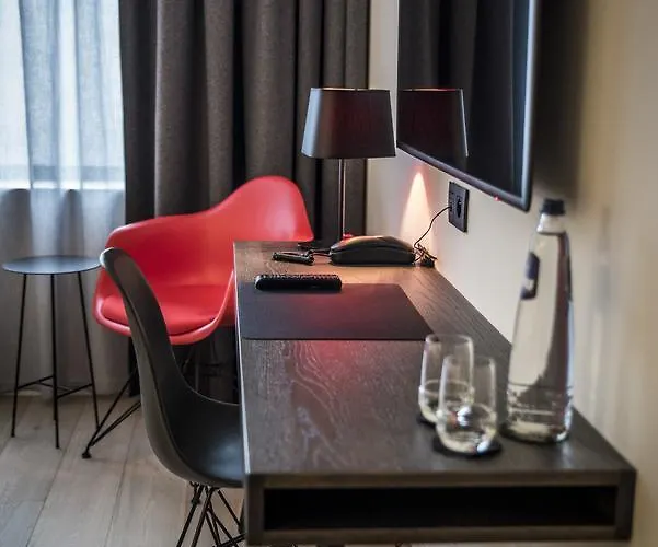 R Experiences Szálloda 4*