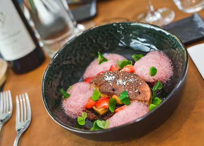 R Experiences Szálloda 4*